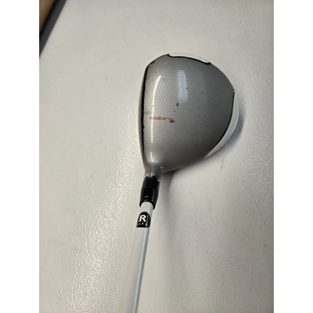 Cobra AMP Cell Silver 3-4 Fairway Wood RH Fujikura Fuel 57g Regular Flex 3W 4W